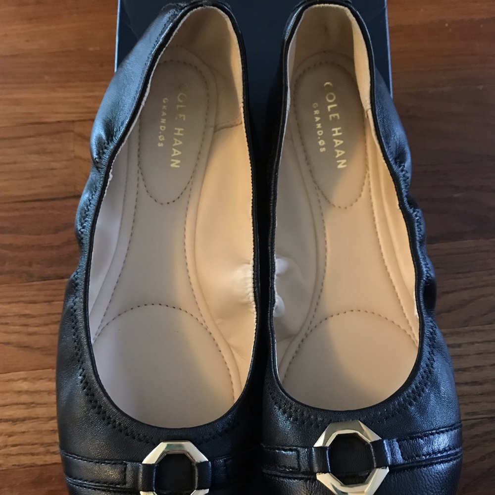 Cole Haan Black Flats size 8 women’s